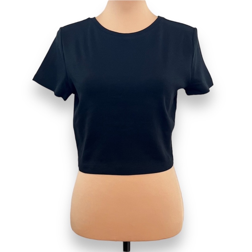 3/$30 Wild Fable Crewneck Crop Short Sleeve Tee Black L/Large Cropped T-Shirt